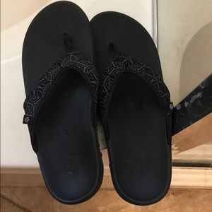 Spenco orthopedic flip flop NWNT